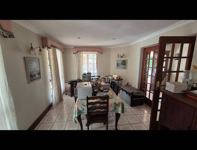 5 BEDROOM HOUSE FOR SALE IN NINAPARK